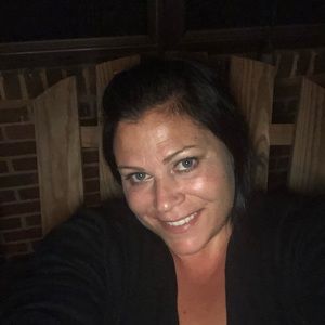 Meet your Posher, Charity